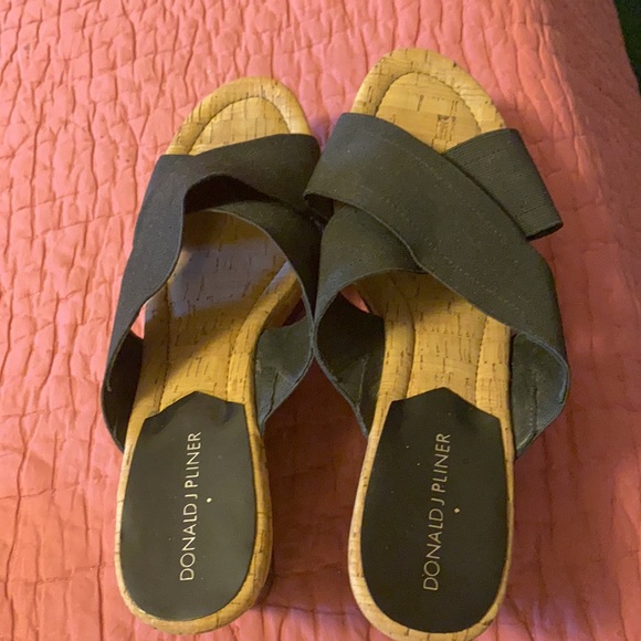 Crisscross Donald Pliner wedge sandals. - Picture 3 of 4